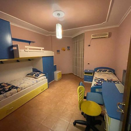 Mak Apartments Tirana Buitenkant foto