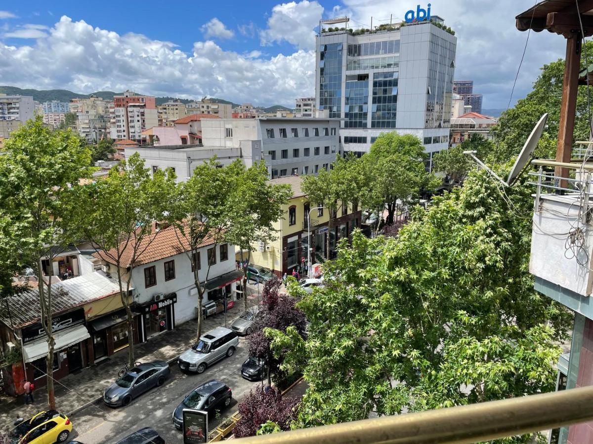 Mak Apartments Tirana Buitenkant foto