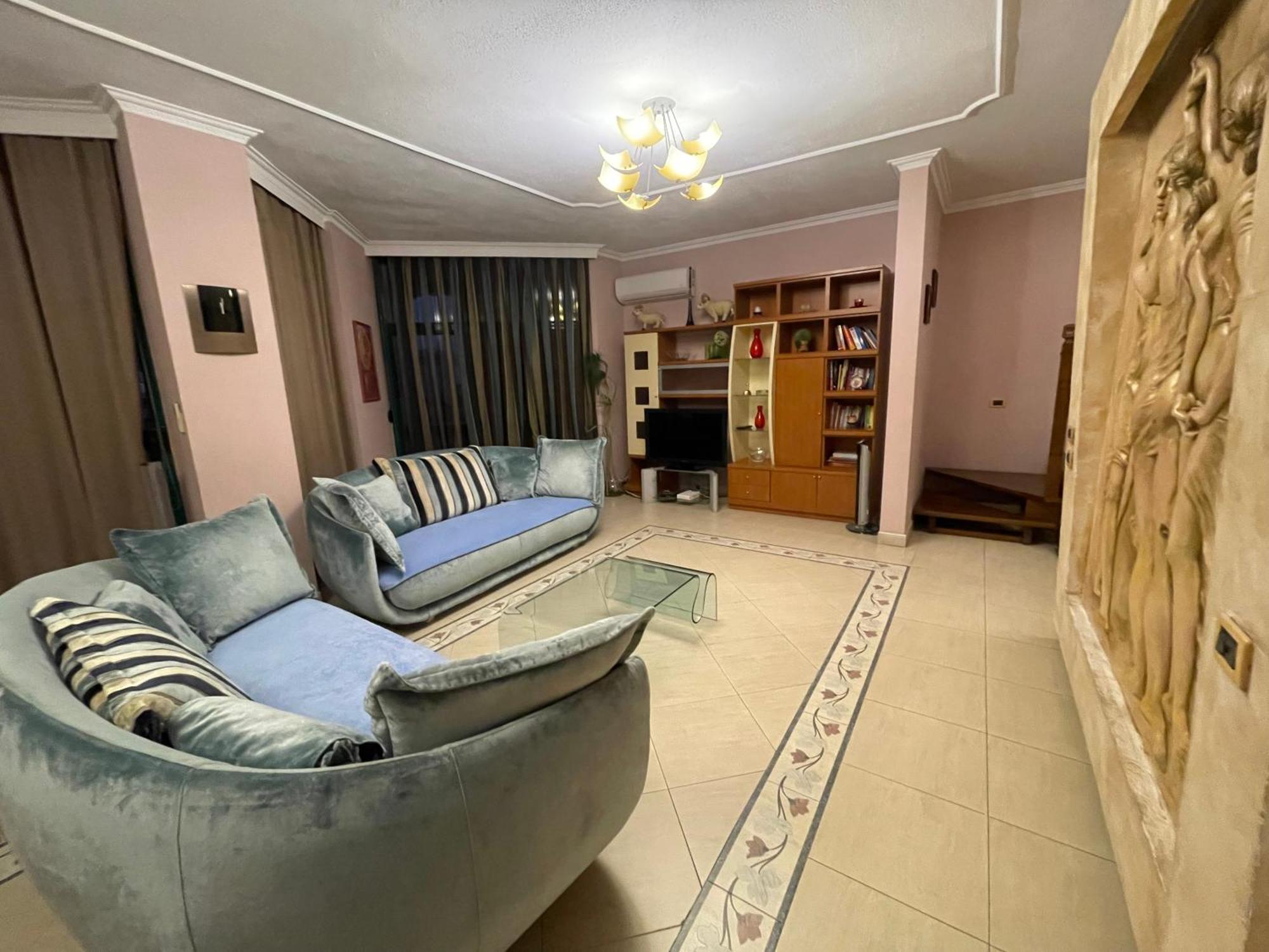 Mak Apartments Tirana Buitenkant foto